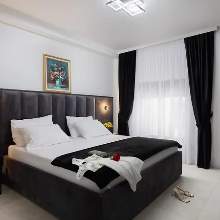 ヴィラ Beachfront Milka With Pool トロギール