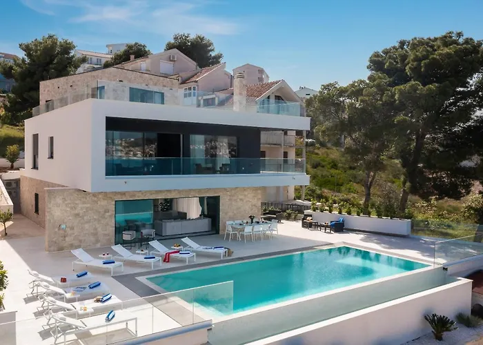 Beachfront Milka With Pool