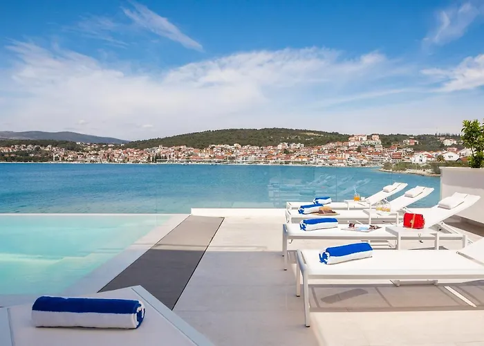 Beachfront Milka With Pool Villa *