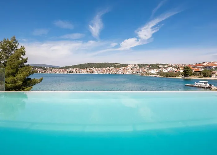 Villa Beachfront Milka With Pool Trogir