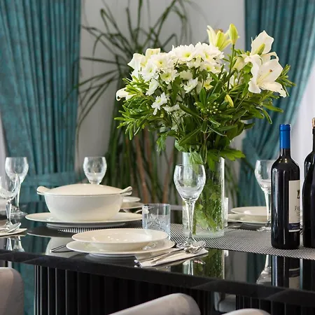 Beachfront Milka With Pool Willa