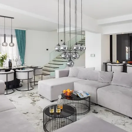 Beachfront Milka With Pool Trogir