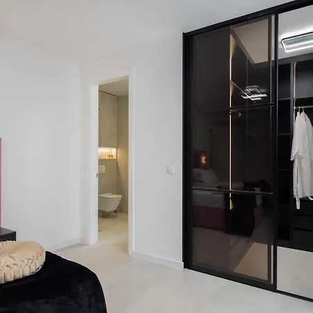 Willa Beachfront Milka With Pool *